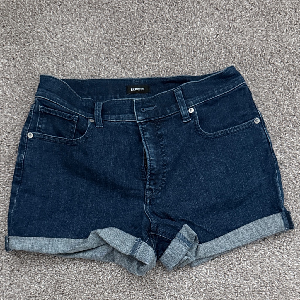 Express Dark Blue Rolled-Cuff Denim Shorts - Stretch Mid Rise